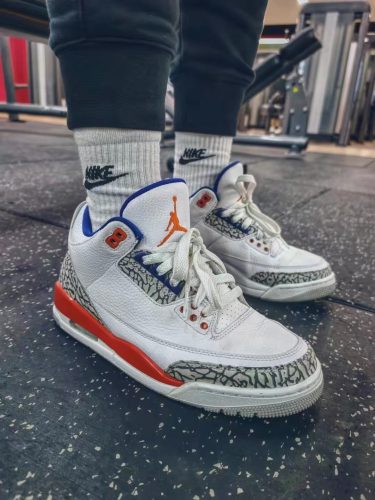 Jordan3 Retro Knicks photo review