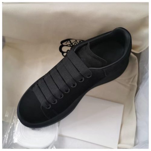 Alexander McQueen Sneaker Black photo review