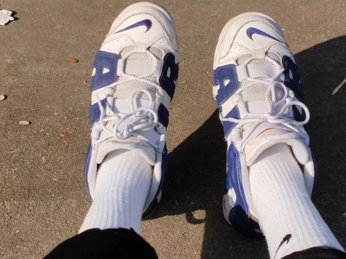 Air More Uptempo Knicks photo review