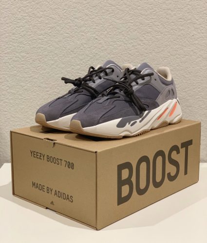 Yeezy700 