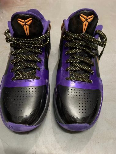 Kobe5 Lakers photo review