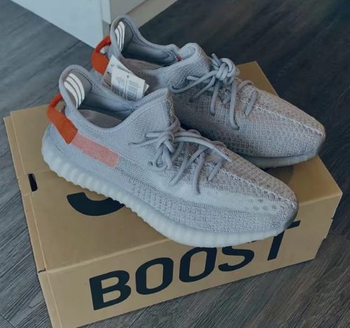 Yeezy350 Boost V2 