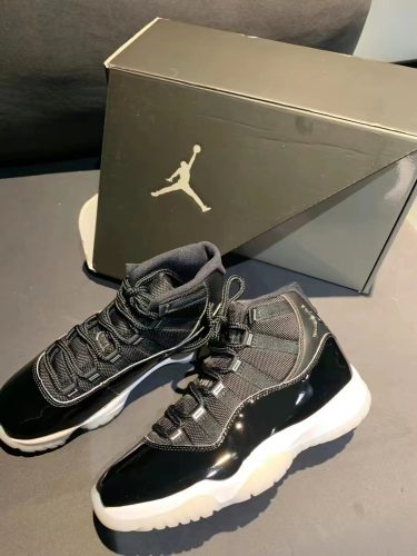 Jordan11 Retro 