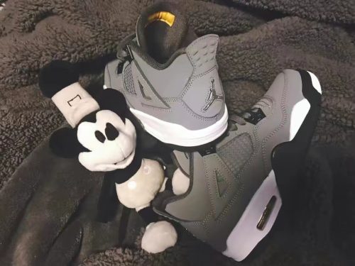 Jordan4 Cool Grey 2019 photo review