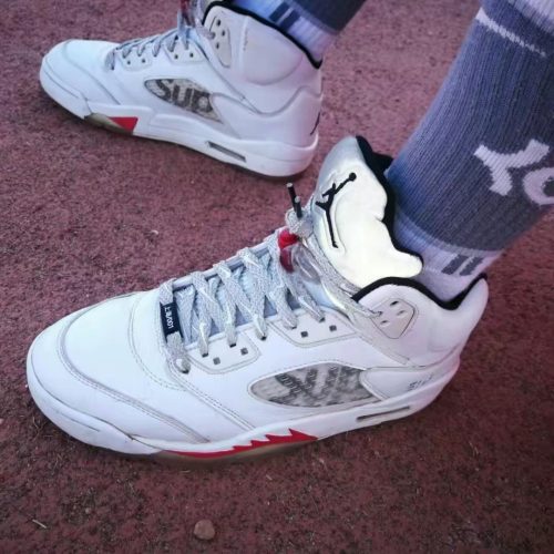 Supreme x Jordan5 Retro White photo review