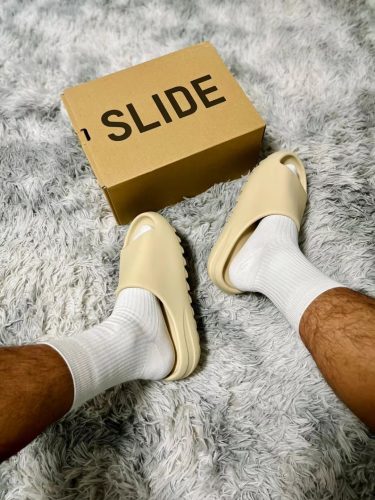 aididas originals Yeezy Slide “Bone” photo review