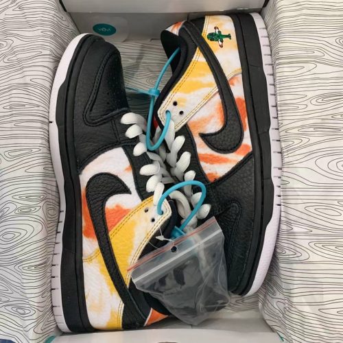 Dunk SB Heritage Low Pro QS 